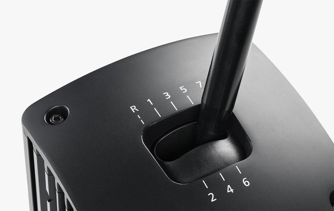 H-Pattern With Locked Reverse and 7th Gear.