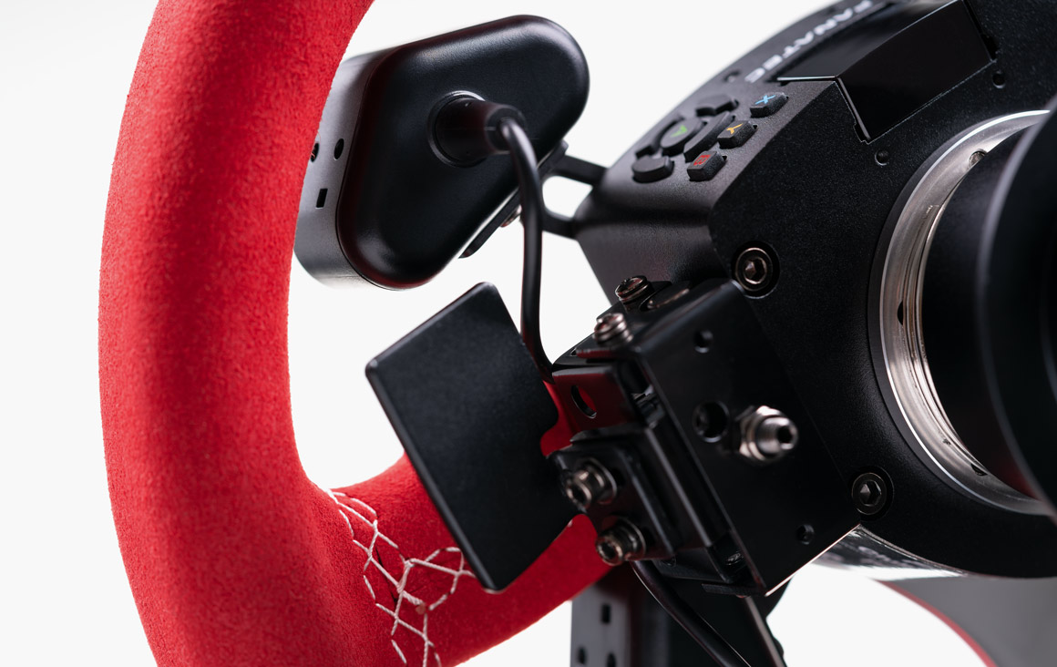 DESIGNED FOR FANATEC HUBS